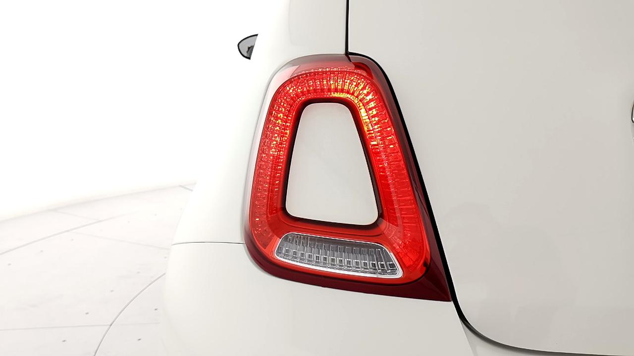 FIAT 500C III 2015 - 500C 1.0 hybrid Dolcevita Special Edition 70