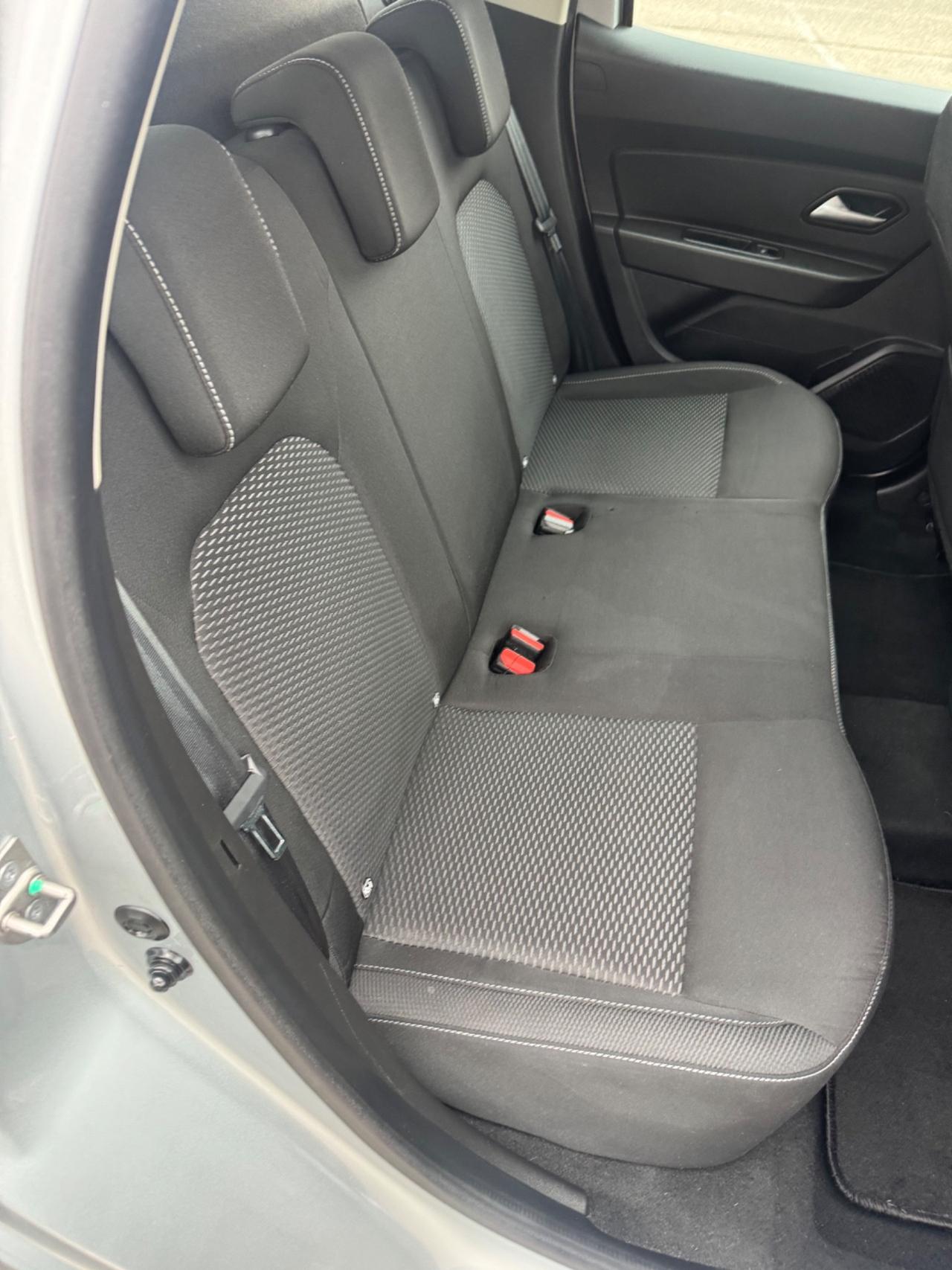 Dacia Duster manutenzione completa