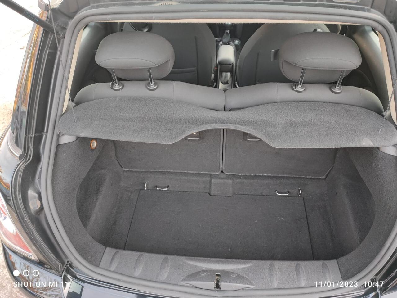 Mini Mini 1.6 16V Cooper D