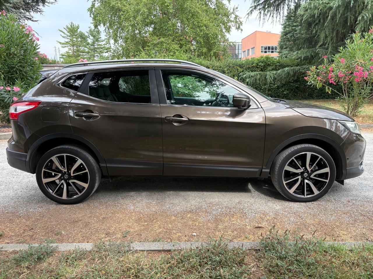 Nissan Qashqai 1.6 dci Tekna 4wd 130cv