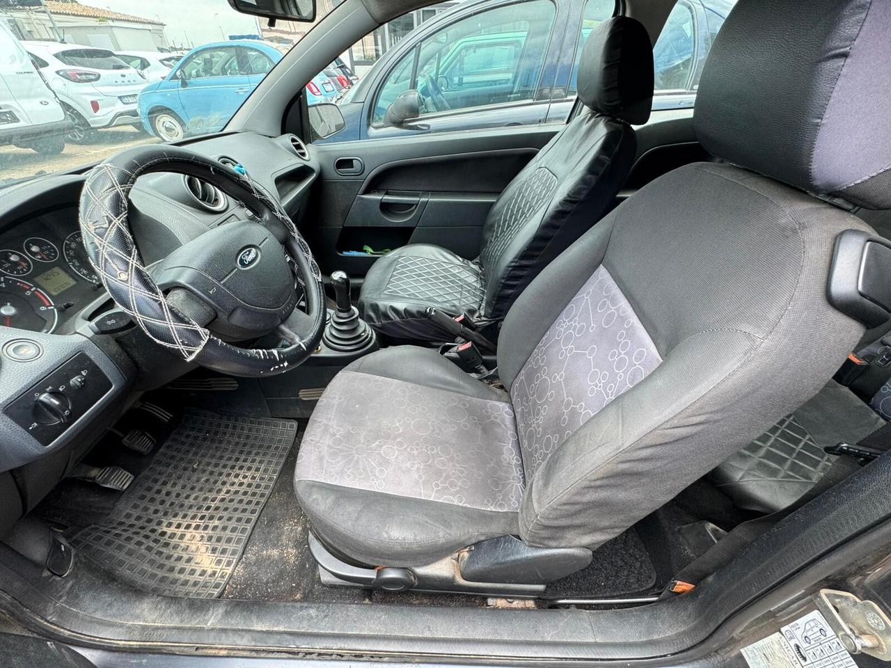 Ford Fiesta 1.4 TDCi Ghia 3p