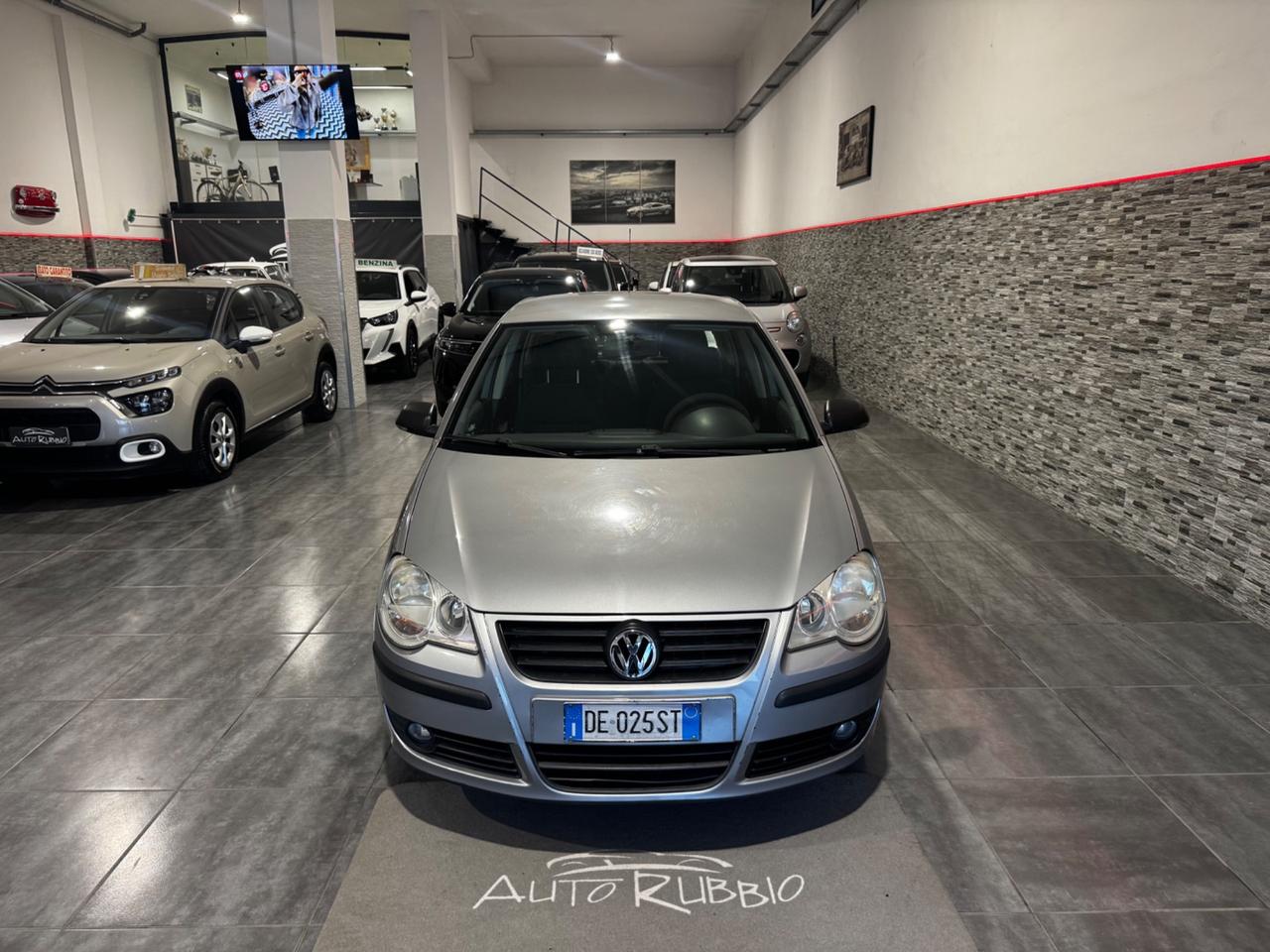 Volkswagen Polo 1.2/64CV 12V 5p. Trendline