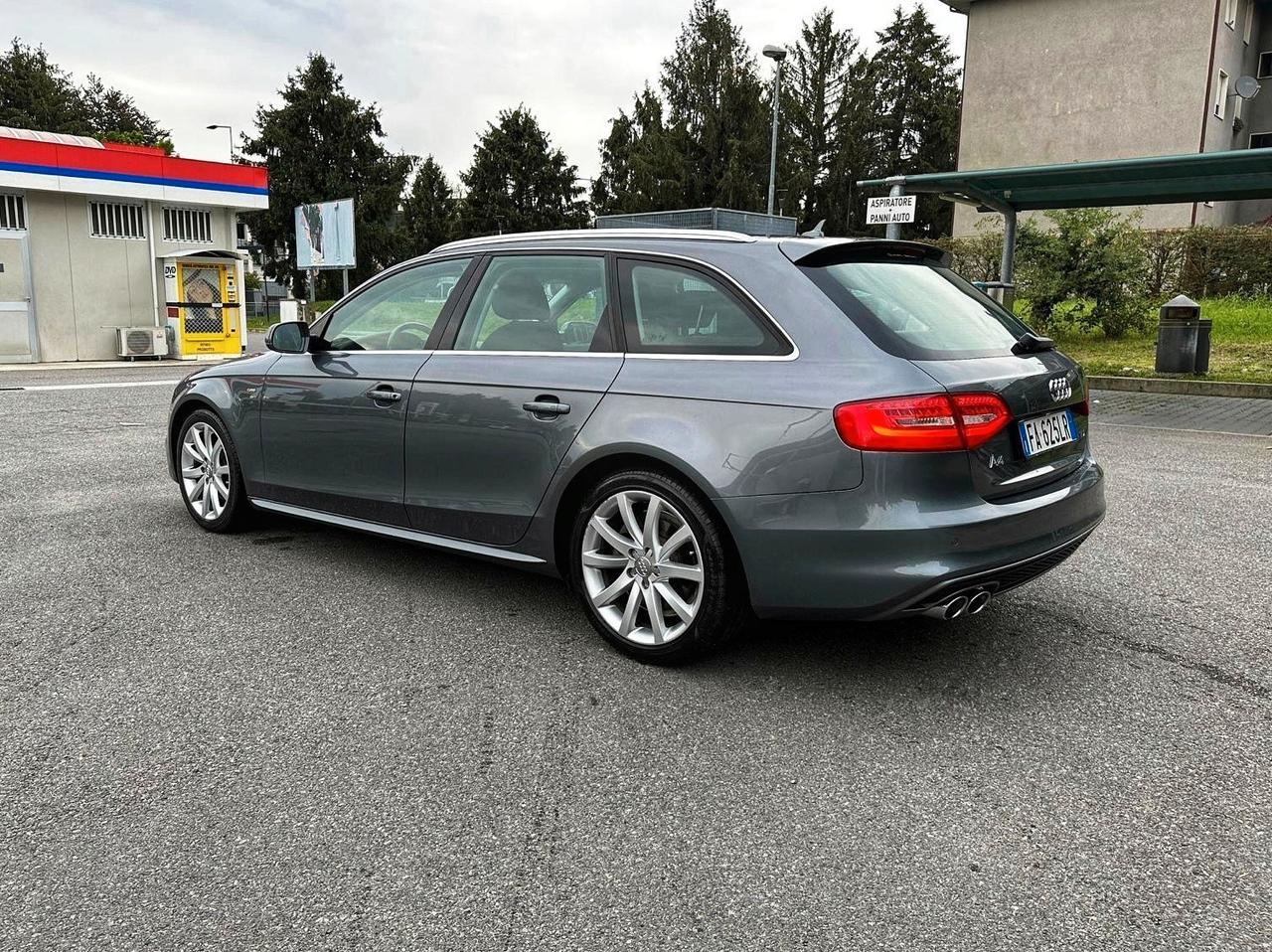 Audi A4 Avant 2.0 TDI 150 CV AUTOMATICA NAVIGA SENSORI PDC CRUISE