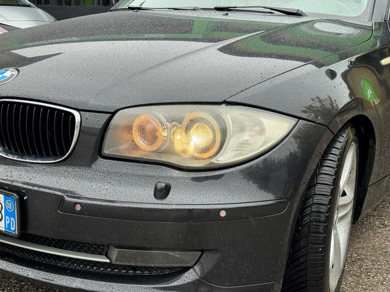 Bmw 118d 2.0 143CV 5 porte Futura DPF