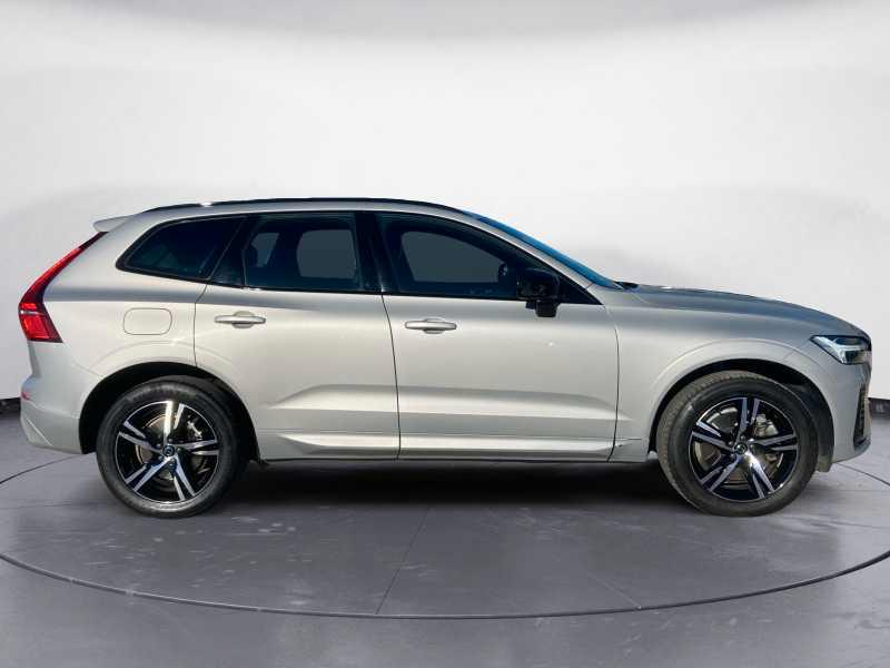 VOLVO XC60 2.0 b4 R-design awd auto