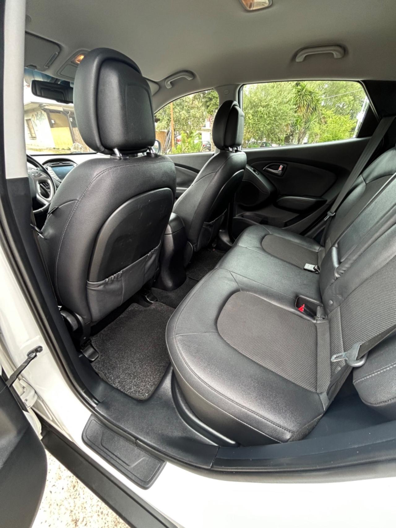Hyundai iX35 1.7 CRDi 2WD Xpossible