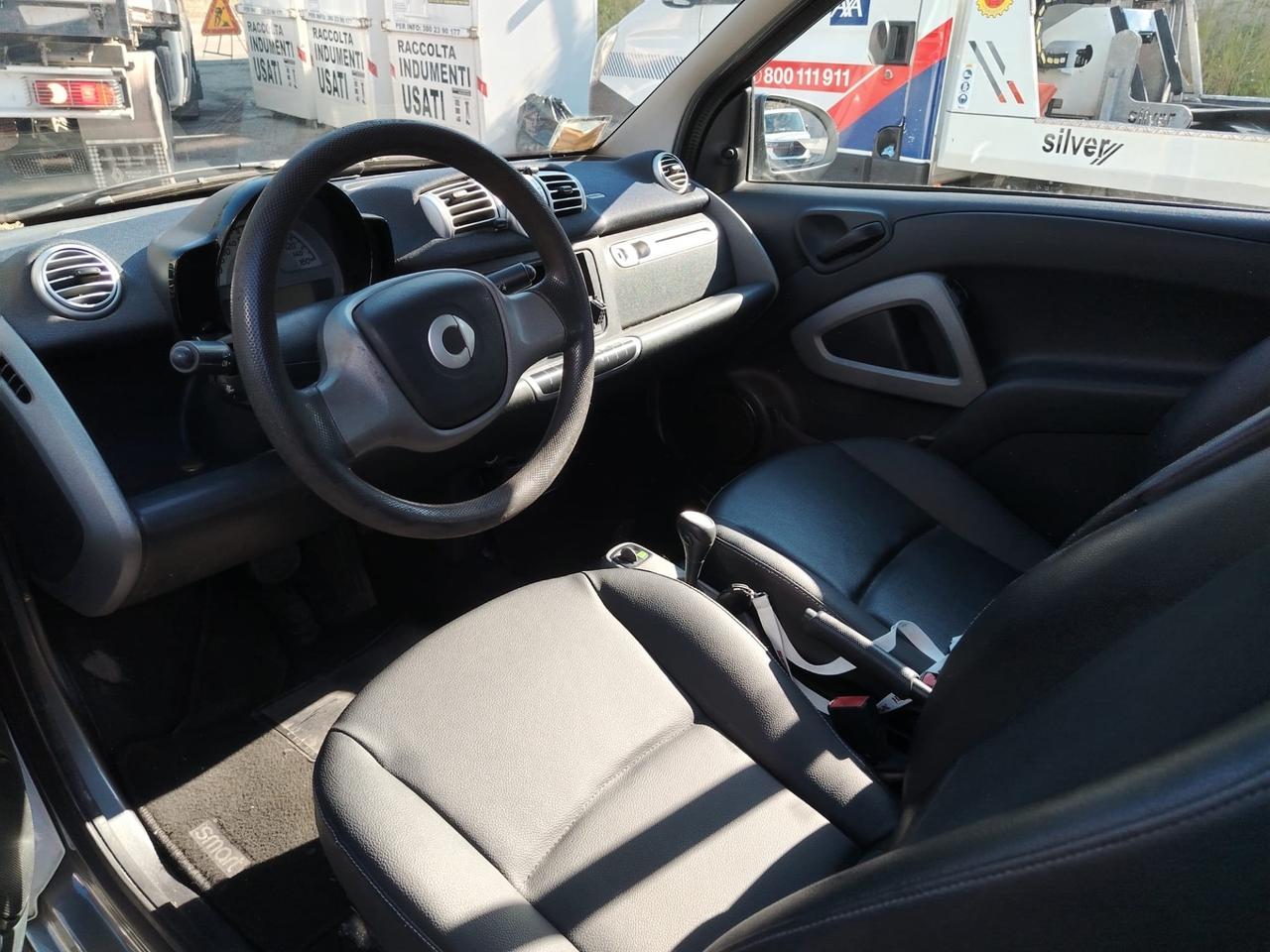 Smart ForTwo 1000 45 kW MHD coupé pure Teen II