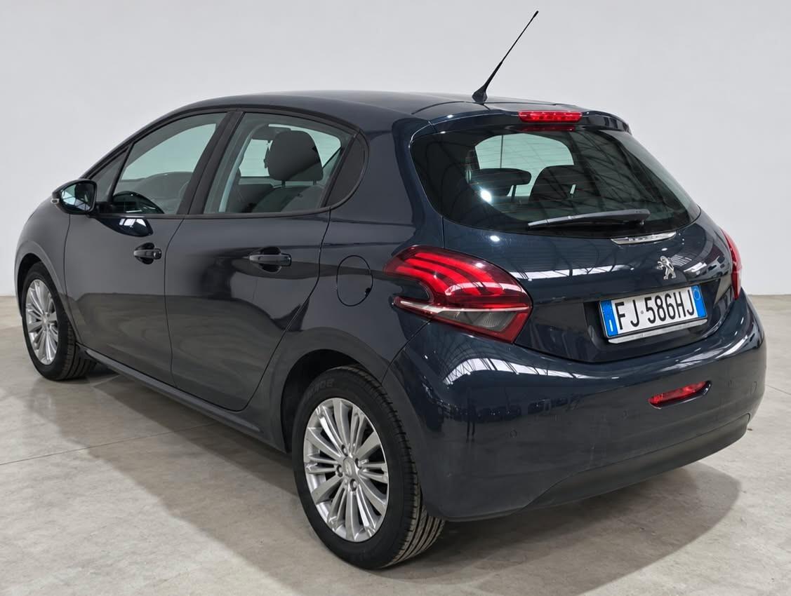 Peugeot 208 PureTech 82 5p. GPL Active