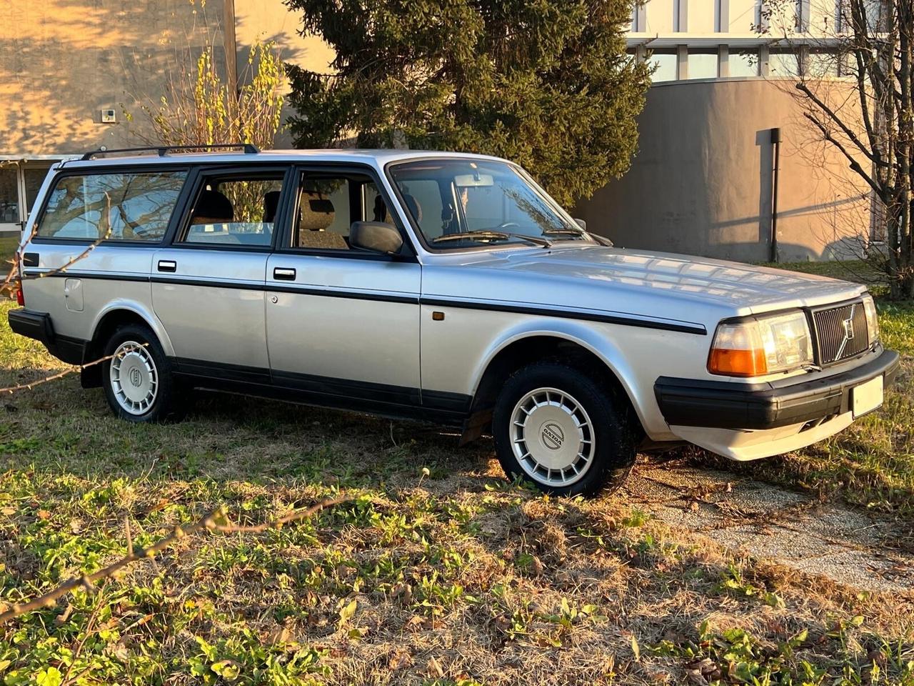 Volvo 240 2.0 Station Wagon Polar ASI CRS ITALIANA PERFETTA