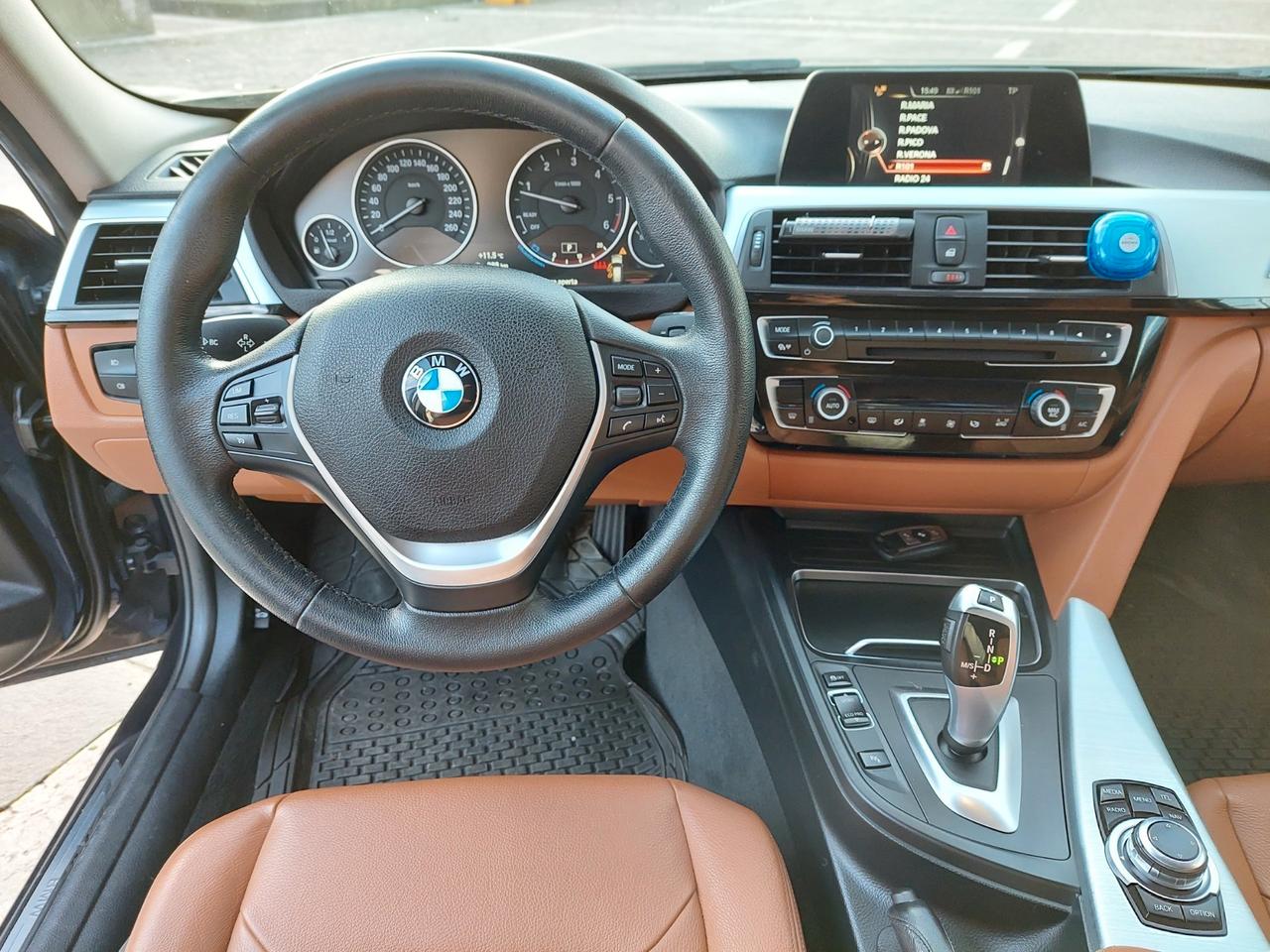 Bmw 320 320d Touring Luxury #MP