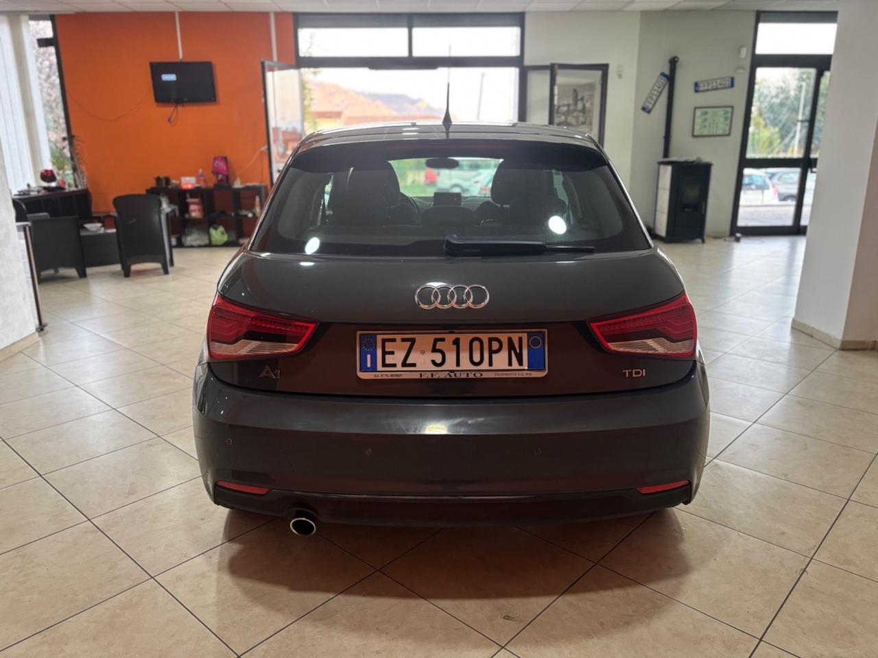 Audi A1 SPB 1.6 TDI 116 CV Sport ok neopatentati