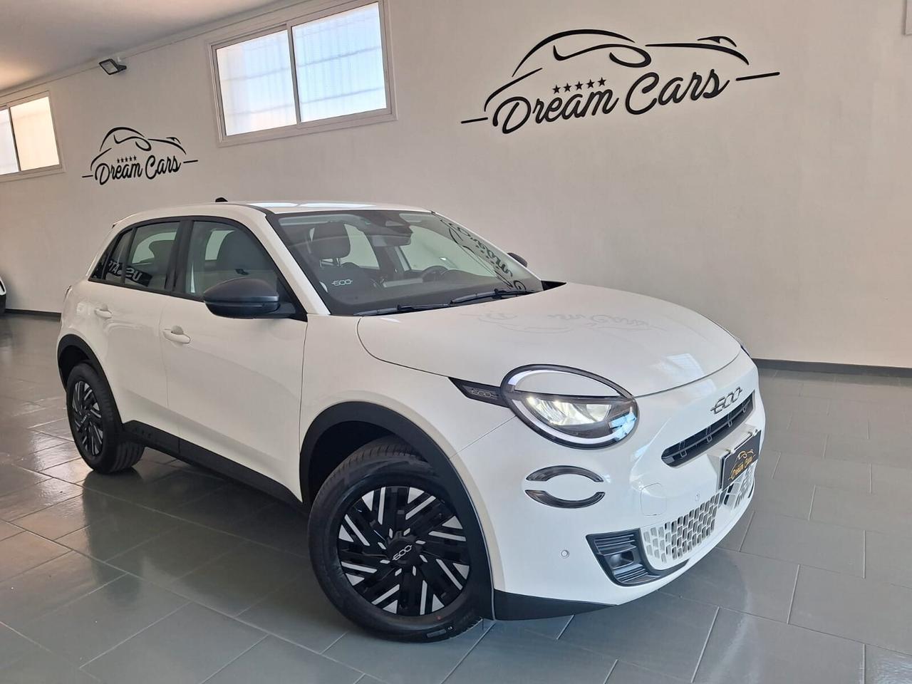 Fiat 600 Hybrid 110 CV DCT MHEV La Prima