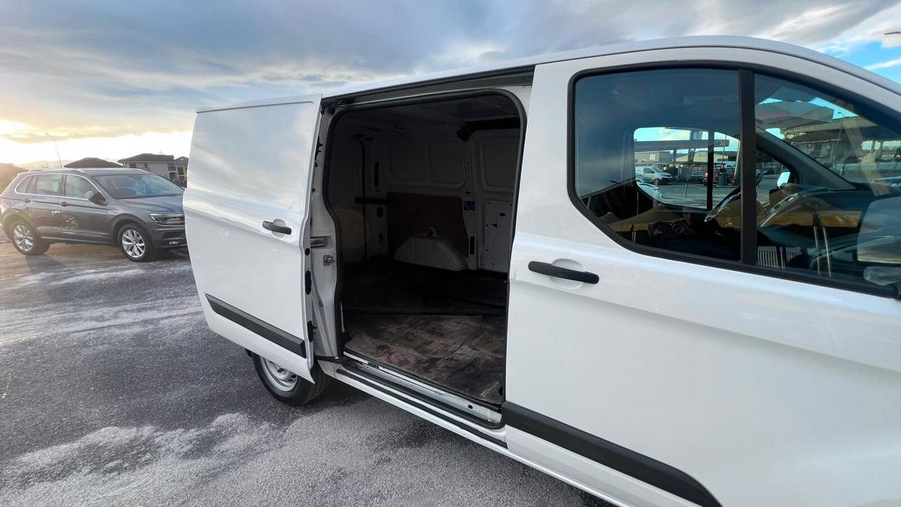 Ford Transit Custom 2.2 TDCi 125CV MOTORE CON 20 MILA KM