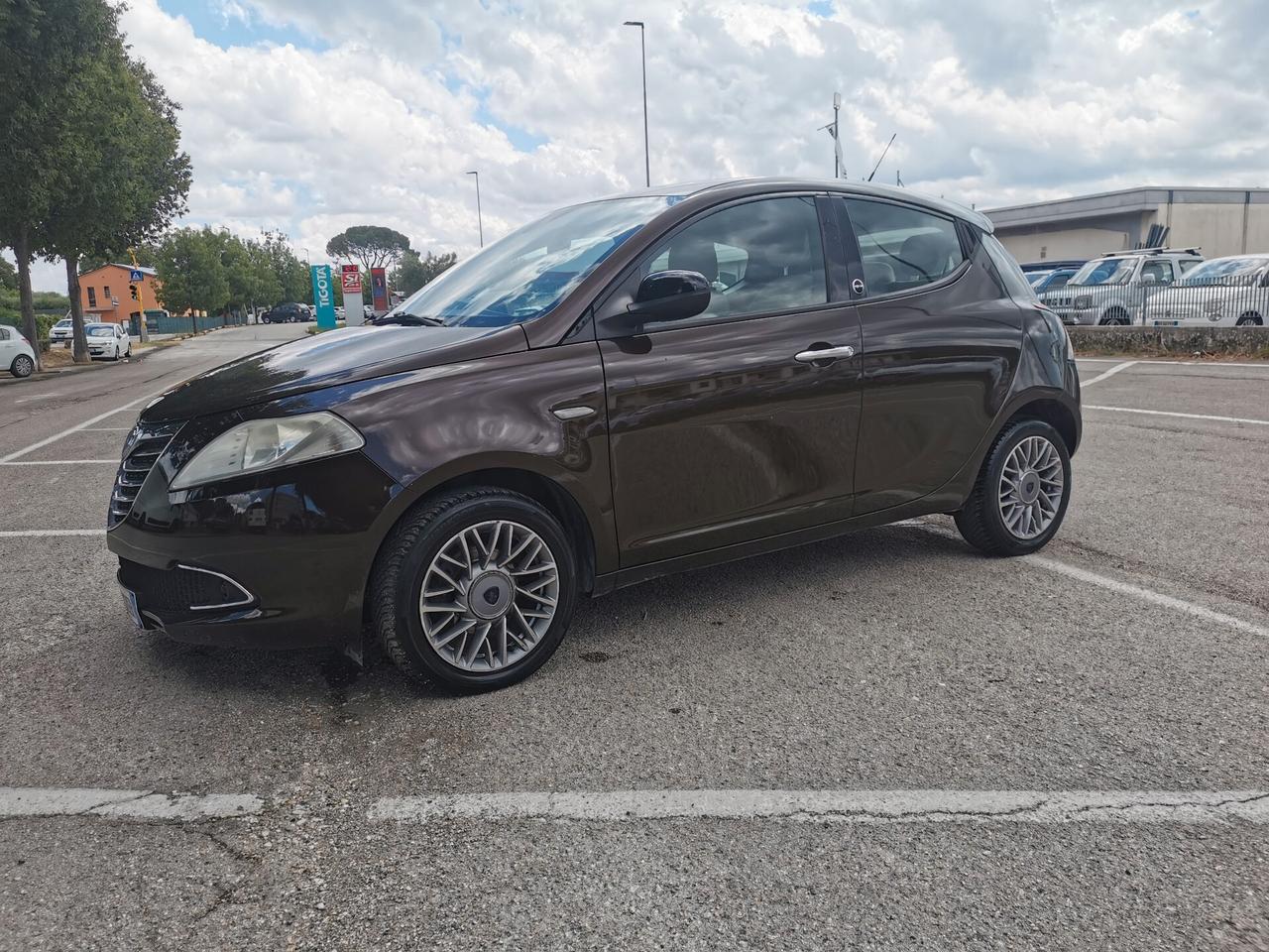 Lancia Ypsilon 1.2 GPL OK NEOPATENTATI