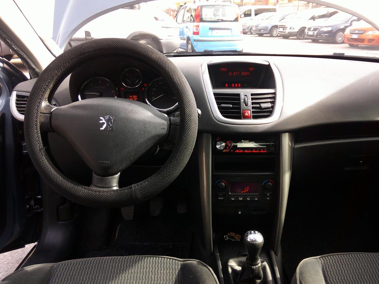 Peugeot 207 1.6 HDi 90CV 5p. XS 07