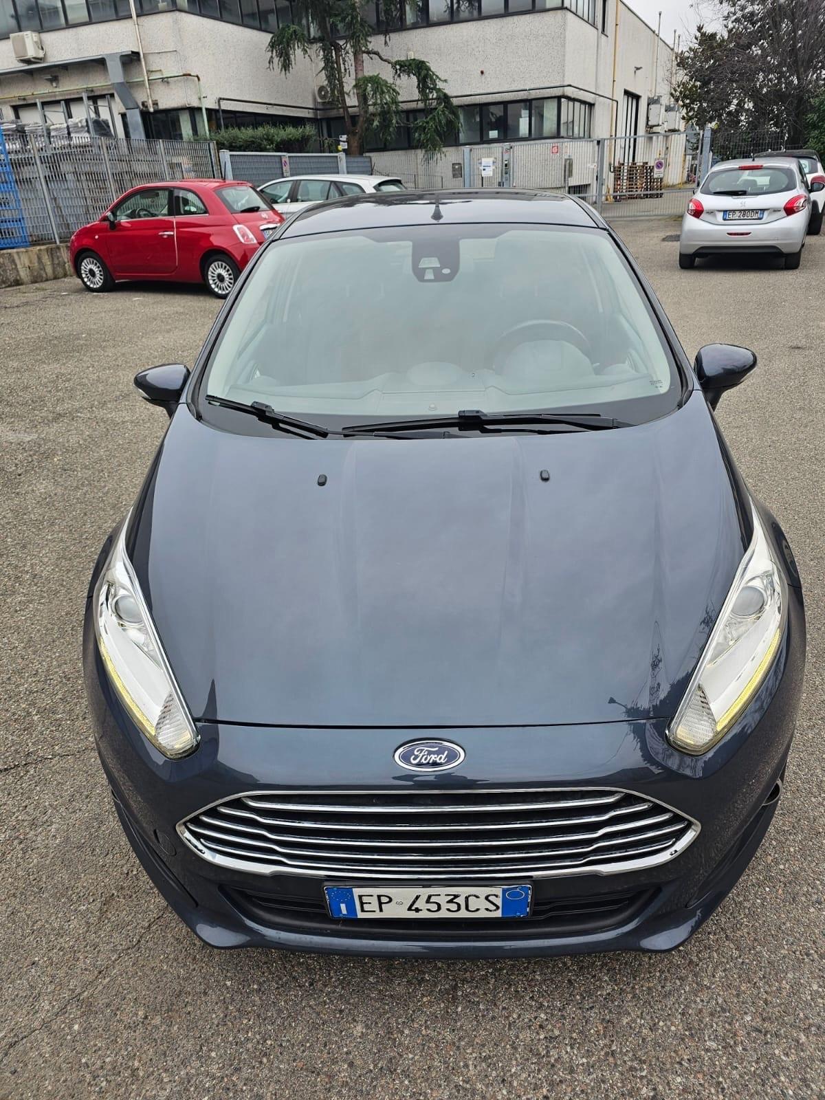 Ford Fiesta 1.5 TDCi 75CV 5 porte Titanium