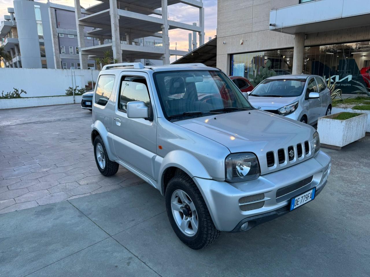 SUZUKI JIMNY 1.3 4WD BENZINA