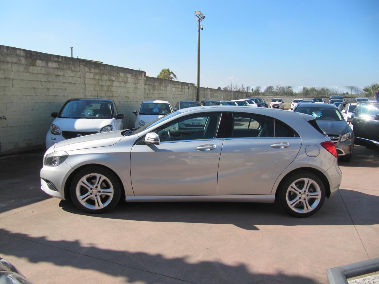 Mercedes-benz A 180 CDI Premium - 2013