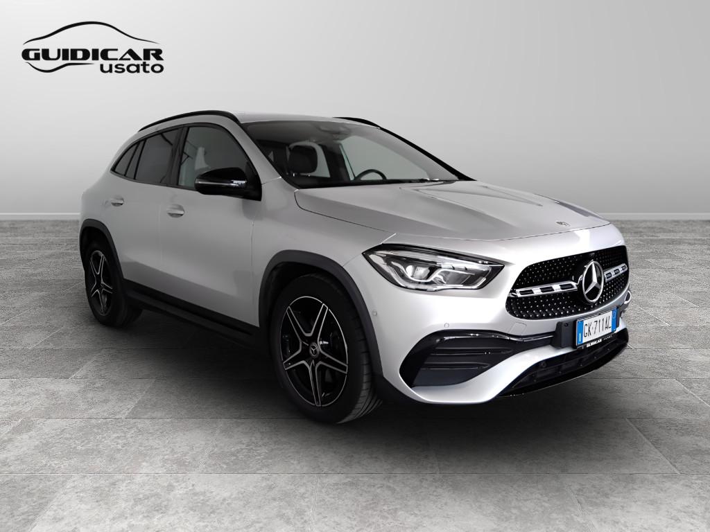 Mercedes-Benz GLA-H247 2020 - GLA 180 d Premium auto