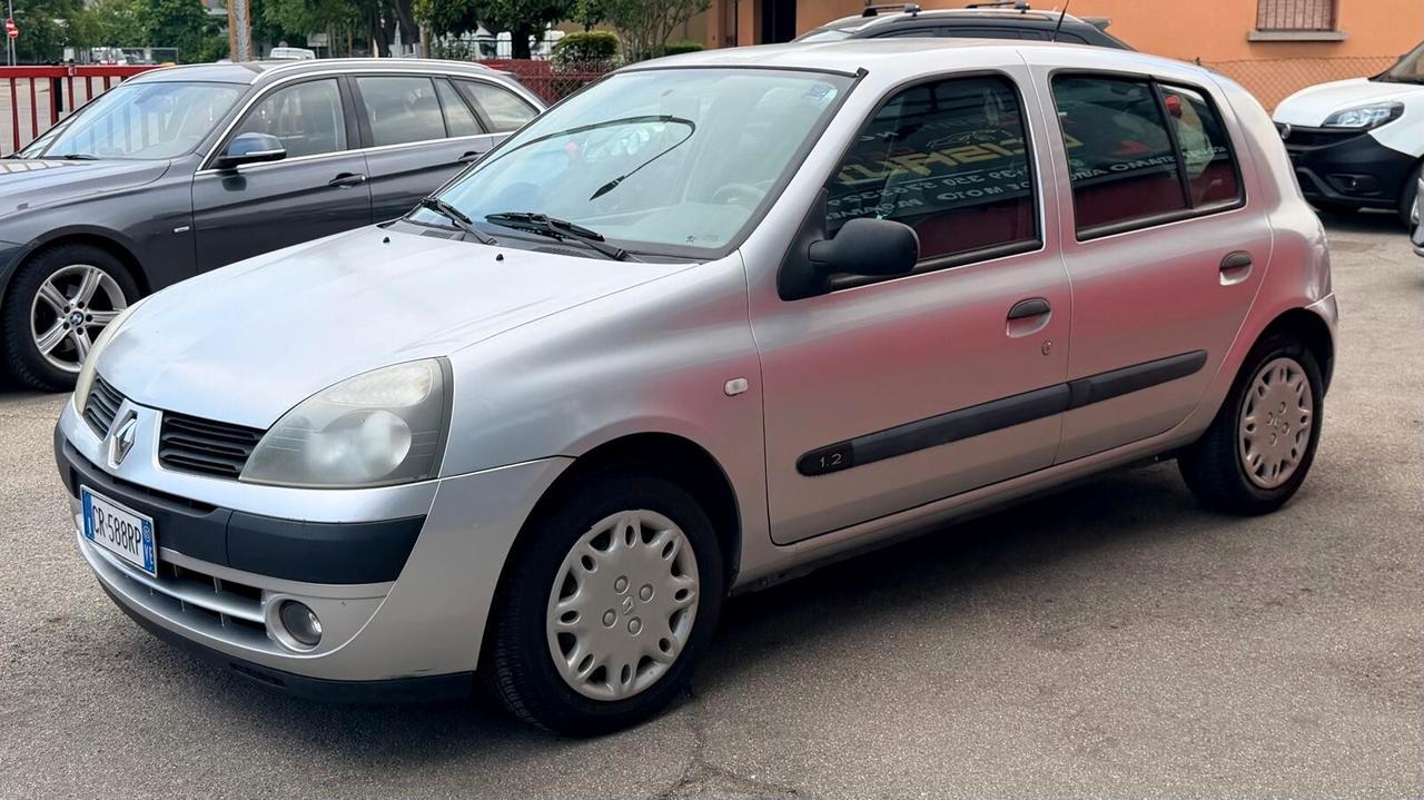 Renault Clio 1.2 16V cat 5 porte Confort Dynamique