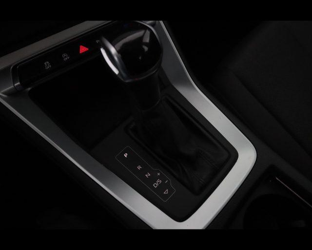 AUDI Q3 35 TDI S tronic Business Advanced