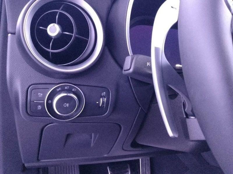 Alfa Romeo Stelvio 2.2 t Tributo Italiano Q4 210cv auto