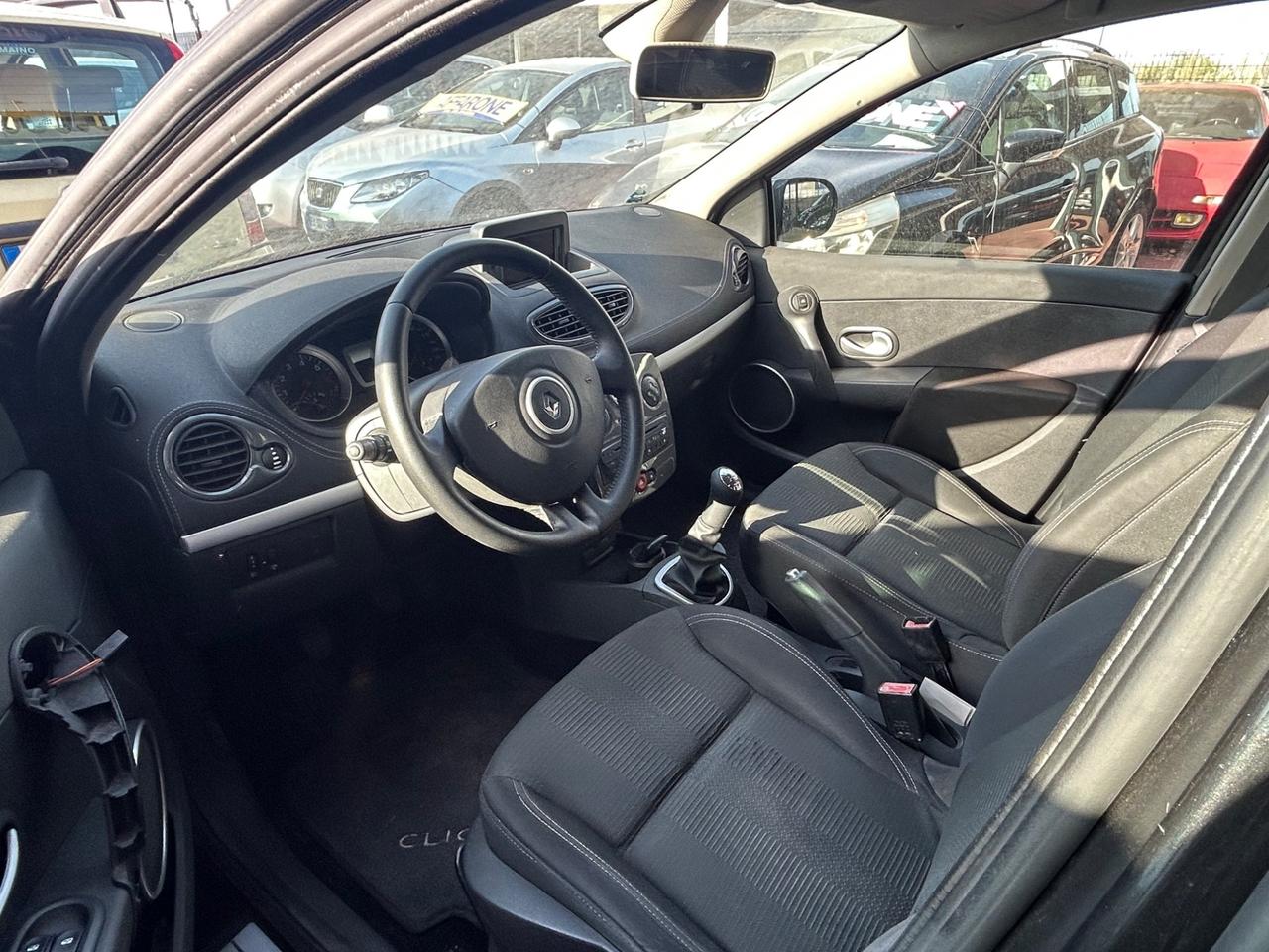 Renault Clio 1.2 16V 5 porte Dynamique