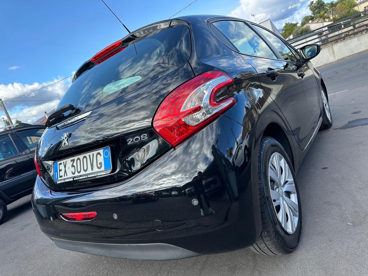 Peugeot 208 1.4 HDi 68 CV 5 porte Active