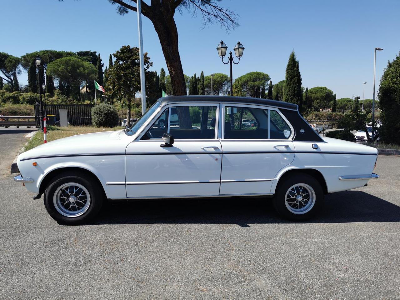 TRIUMPH DOLOMITE SPRINT RATE AUTO MOTO SCOOTER