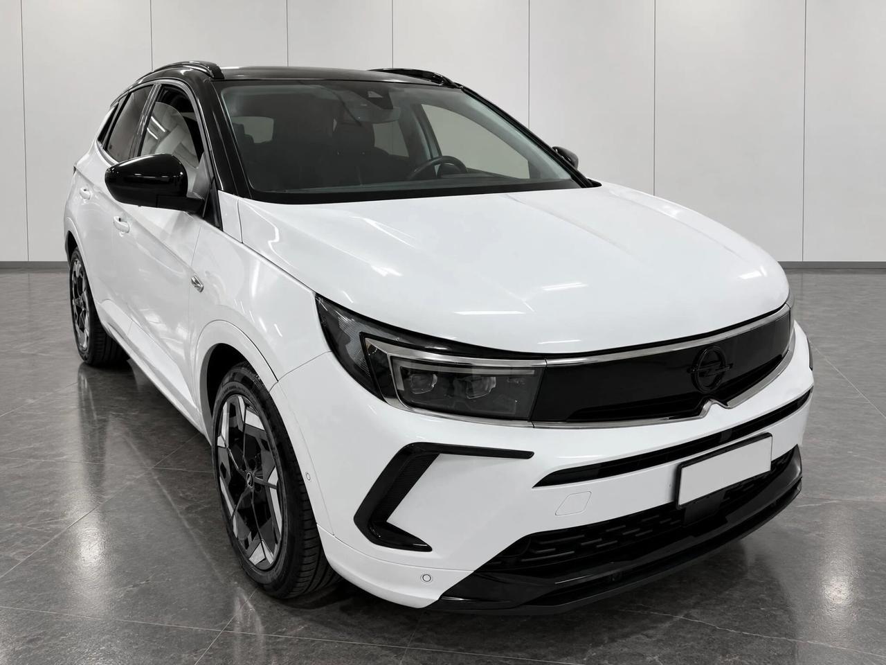 Opel Grandland 1.6 Plug-in Hybrid 300 CV GSe