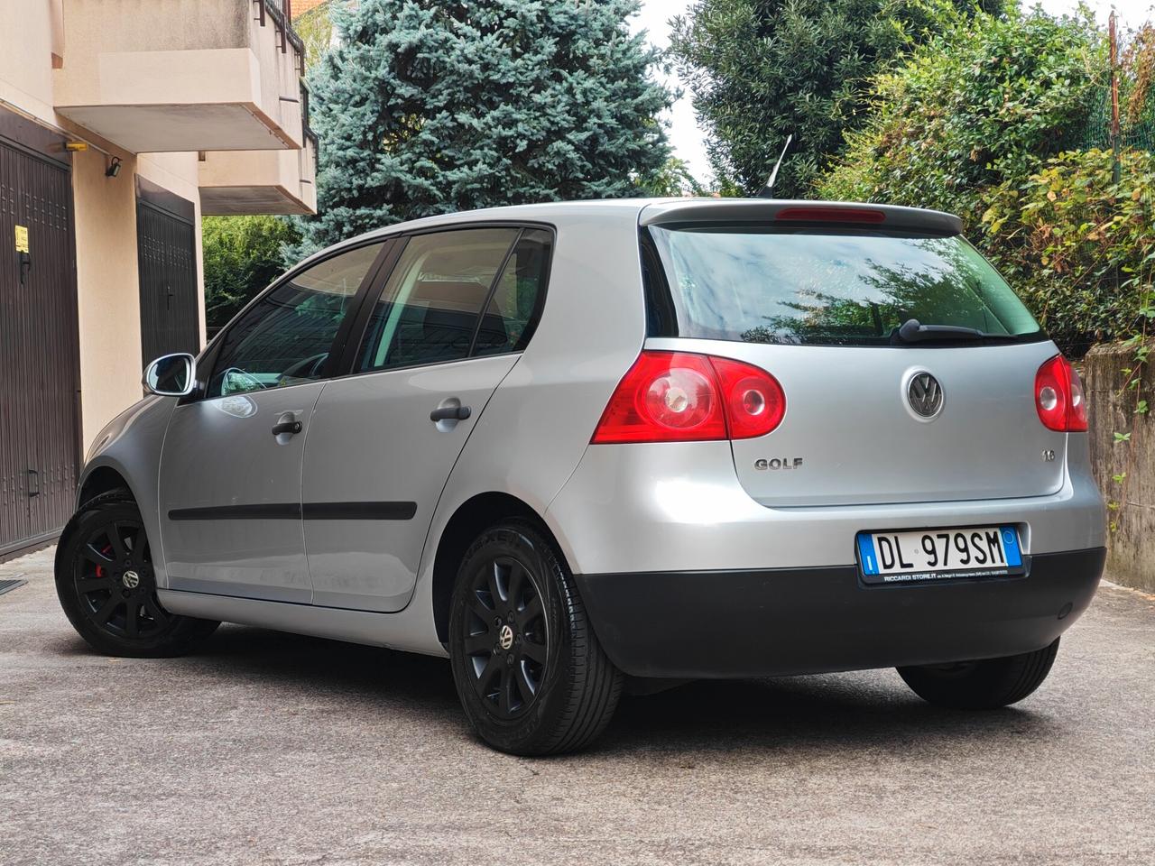 Volkswagen Golf 1.6 BENZINA 102cv / 139.000km / Neop.
