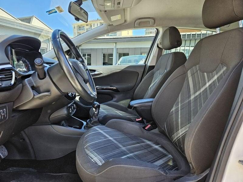 Opel Corsa 1.2 Innovation 70cv GPL