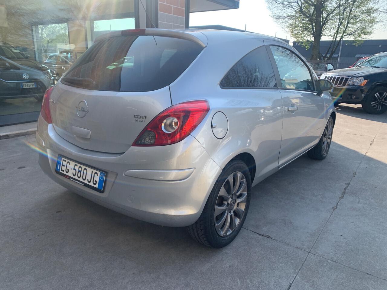 Opel Corsa 1.3 CDTI 75CV