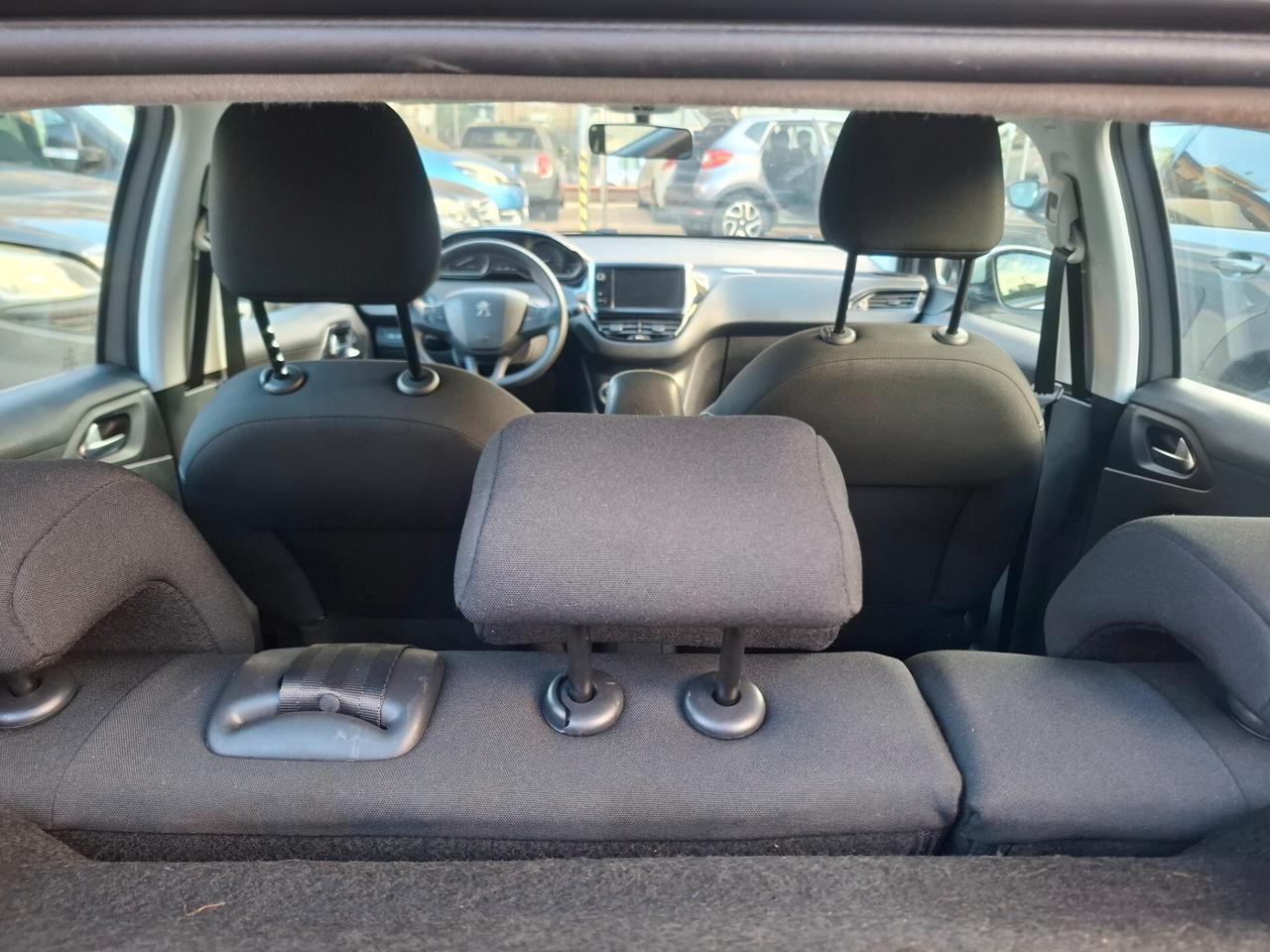 Peugeot 208 - 1.6 HDi Navi|Clima|Sensore 2017