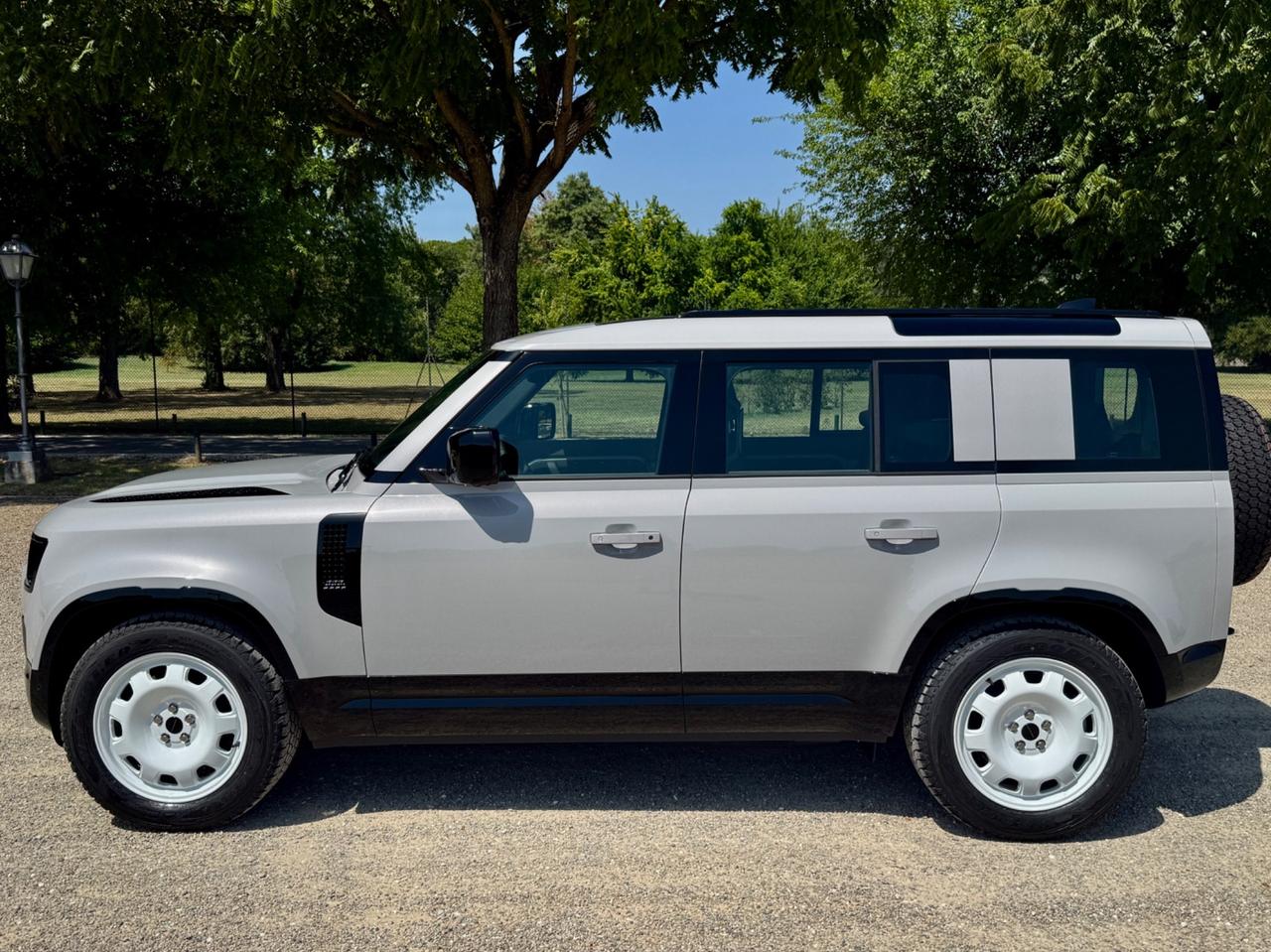 Land Rover Defender 110 - LEASING LEGGERE DESCRIZIONE