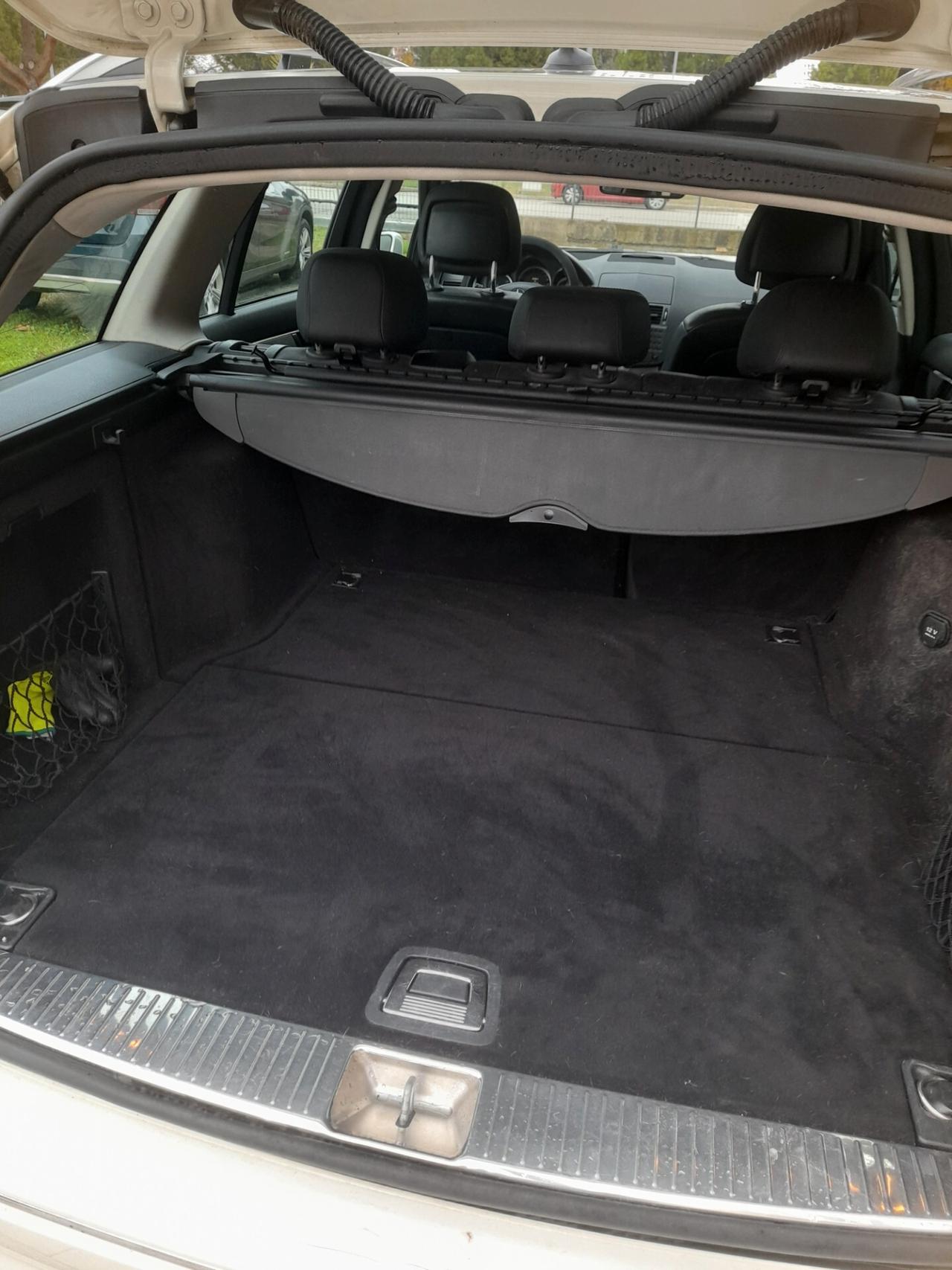 MercedesC 220 CDI S.W. BlueEFFICIENCY Elegance AUTOMATICA