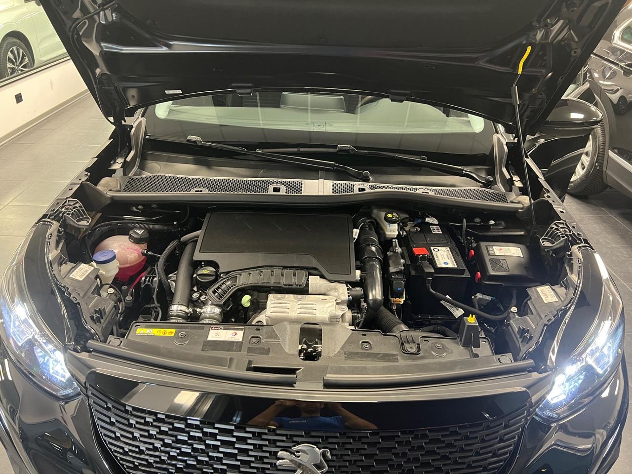 Peugeot 2008 PureTech 130 S&S Active Pack