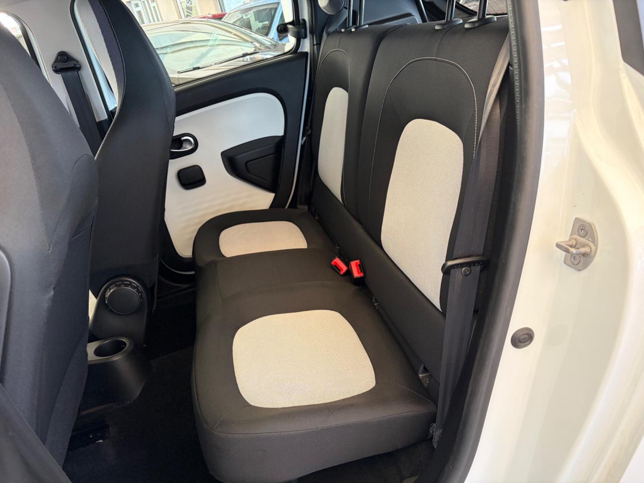 Renault Twingo SCe 65 CV Duel2