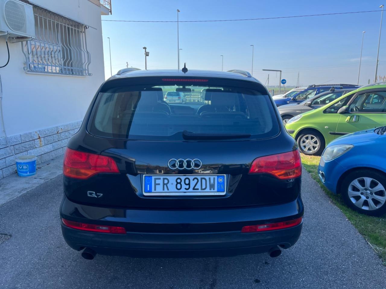 Audi Q7 3.0 V6 TDI 233CV quattro tiptronic km 137.000