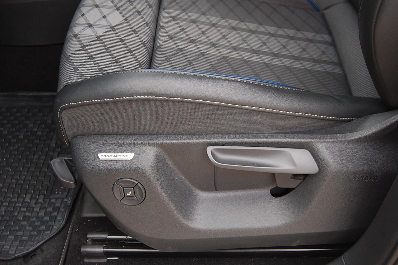 Volkswagen Tiguan 1.5 eTSI 150 CV ACT DSG R-Line