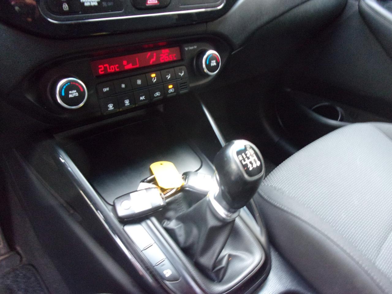 Kia Carens 1.7 CRDi 115 CV Cool ottimo