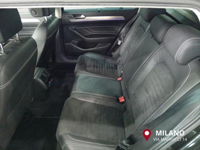 VOLKSWAGEN Passat Variant 2.0 TDI SCR EVO DSG Executive