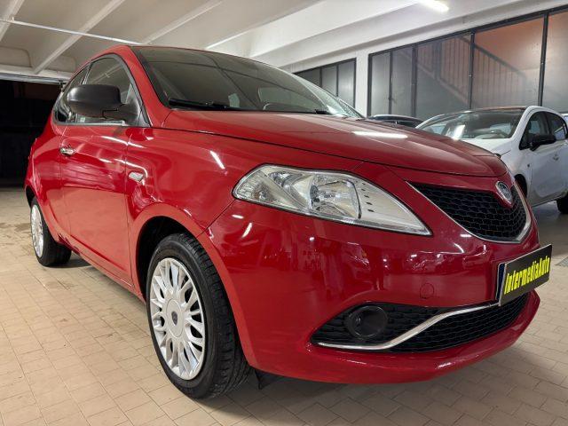 LANCIA Ypsilon 1.2 69 CV 5 porte GPL Ecochic Silver