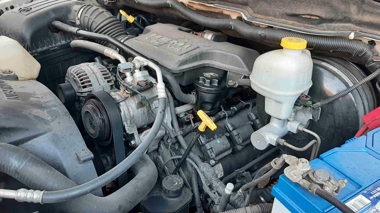 Dodge RAM 1500 Hemi 5.7 anno 2007 motore fuso