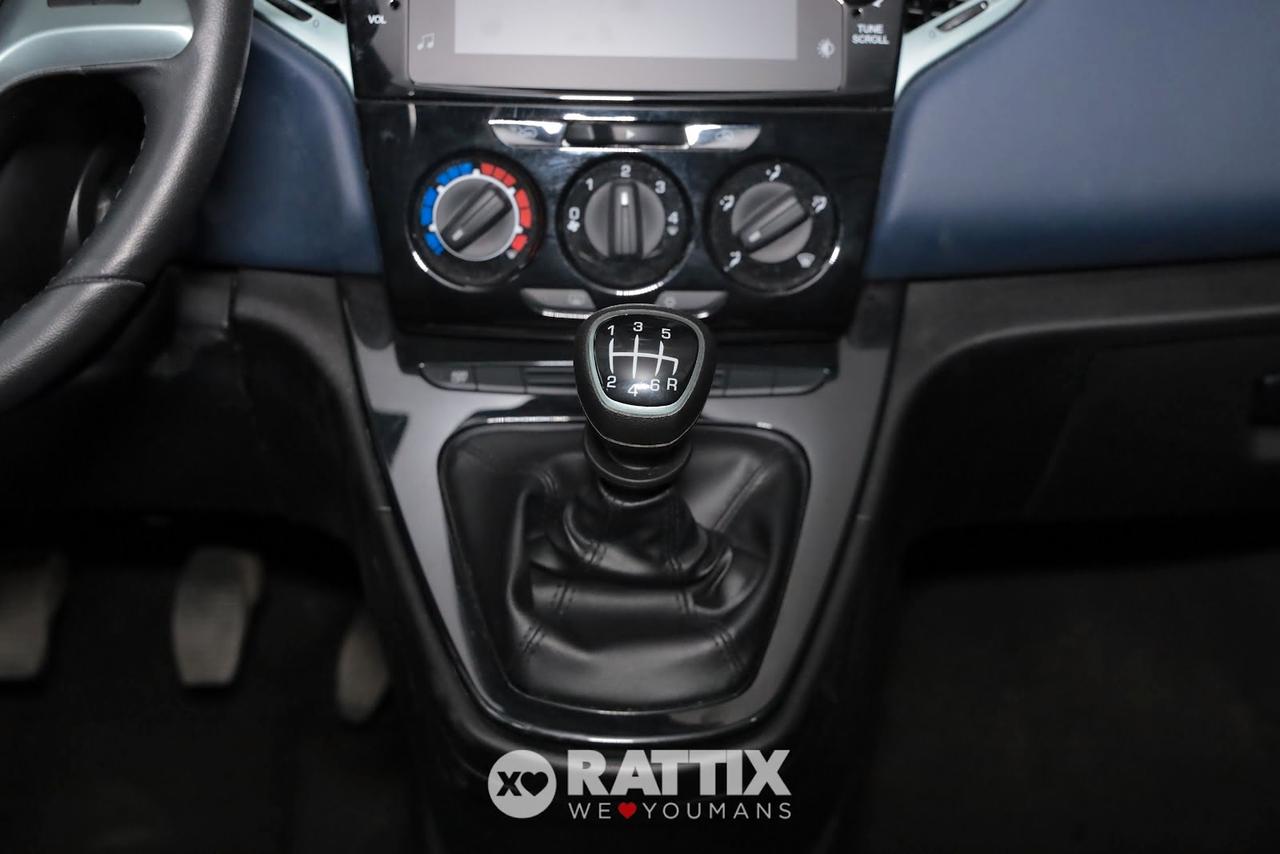 Lancia Ypsilon 1.0 Firefly Hybrid 70CV Platino