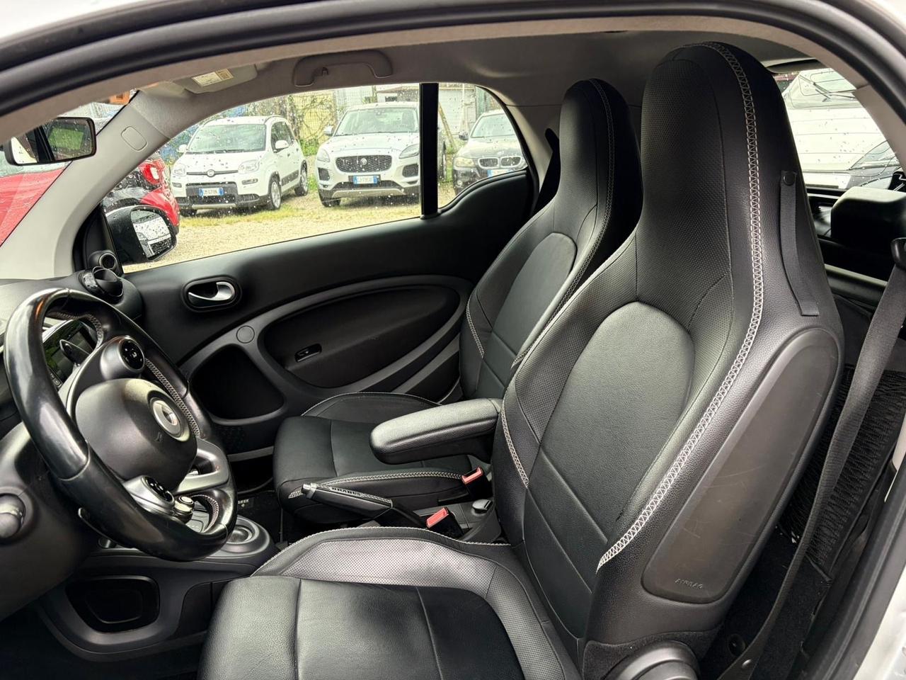 Smart ForTwo BRABUS 0.9 Turbo twinamic Xclusive