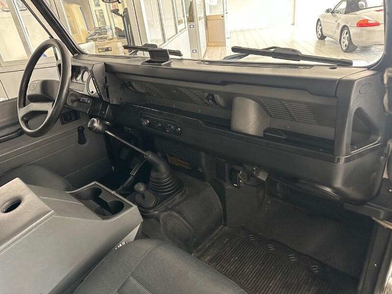 LAND ROVER Defender Defender 90 2.5 Td5 Station...