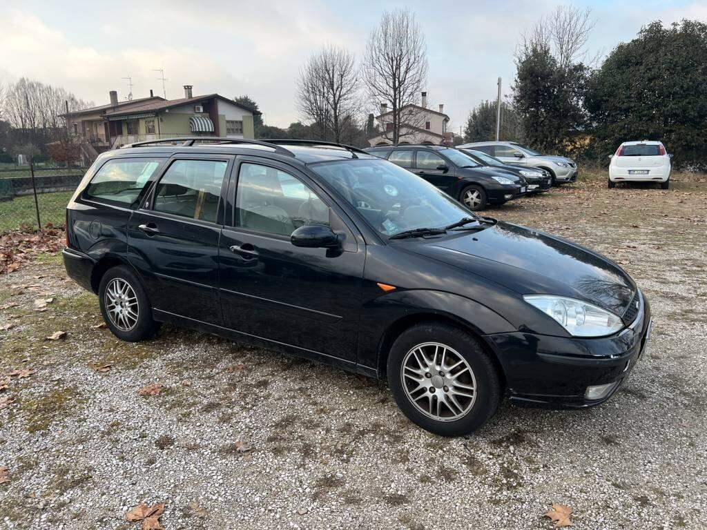 Ford Focus 1.6i 16V cat SW Ghia