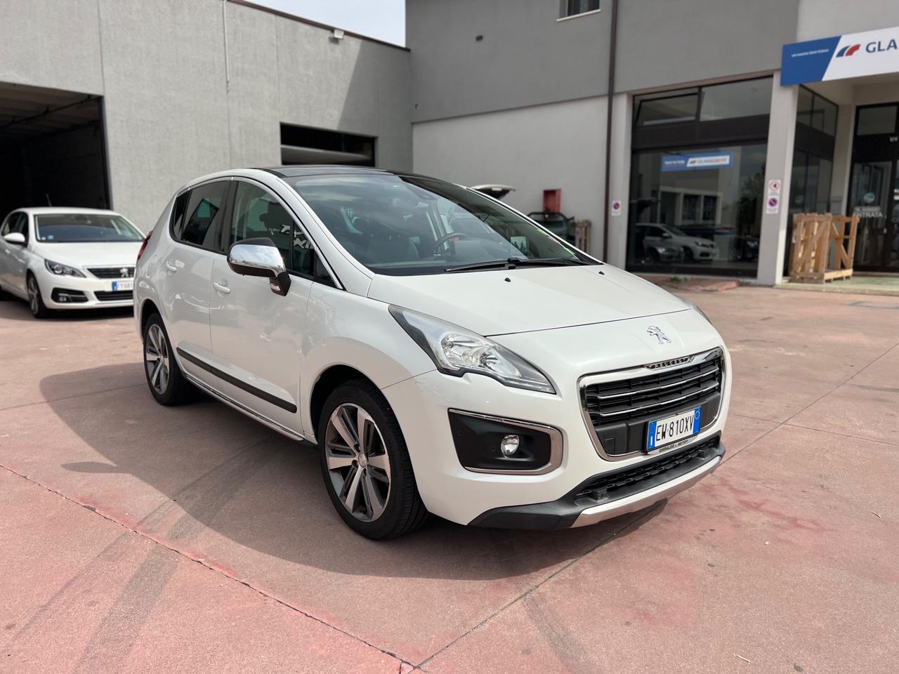 Peugeot 3008 1.6 HDi 115CV Allure