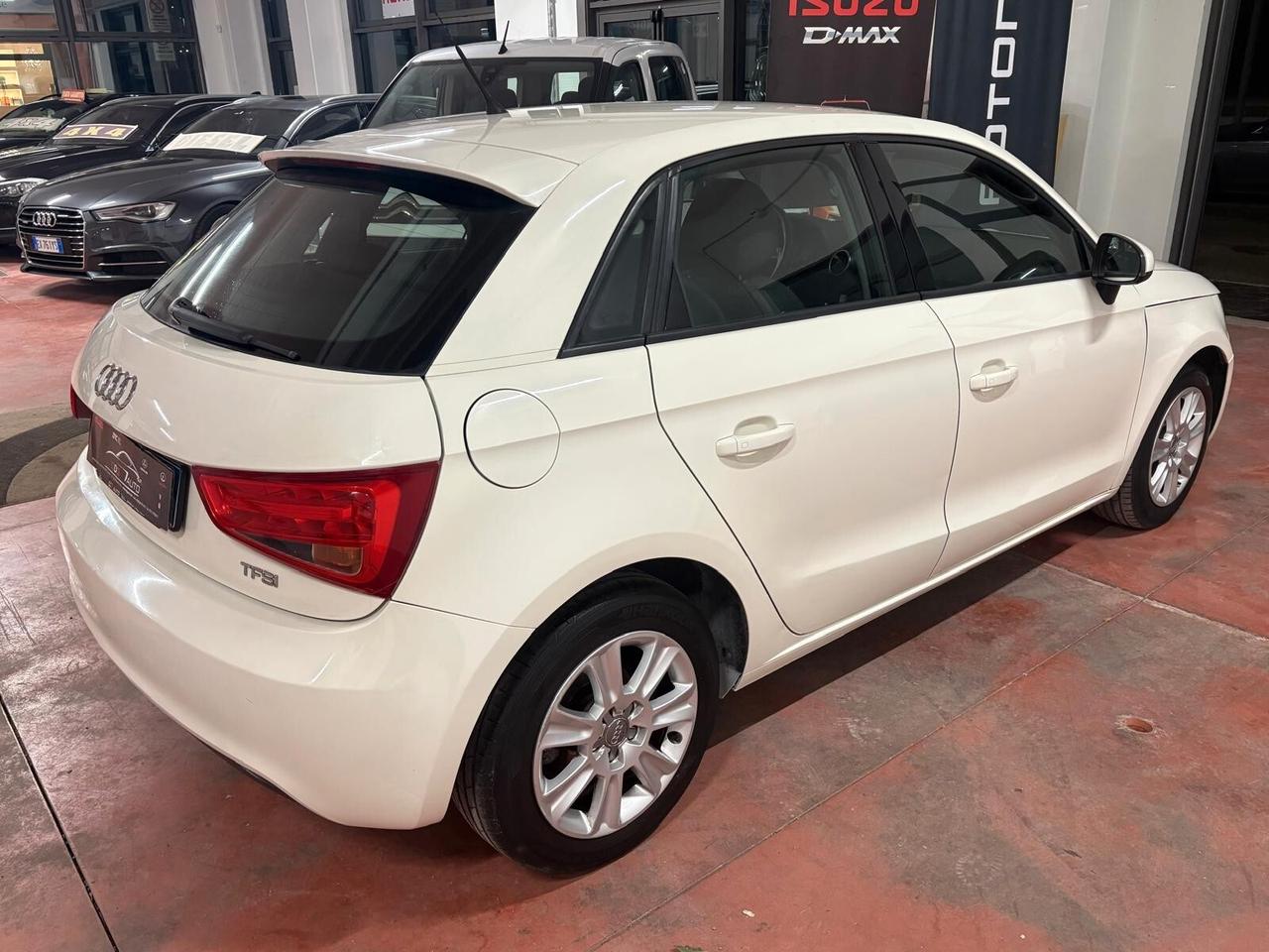 AUDI A1 Benzina TFSI 1.2 CV 85 PER NEOPATENTATI Km 173.884 certificati Garanzia 12 mesi
